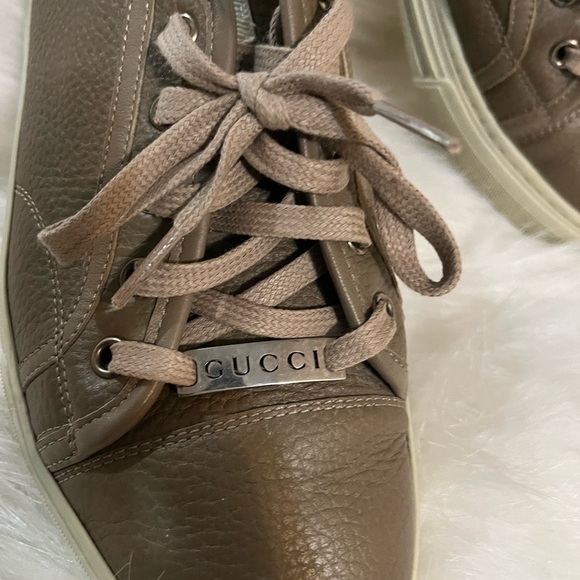 Gucci low cut sneakers men size 9, Women 11 main image 4
